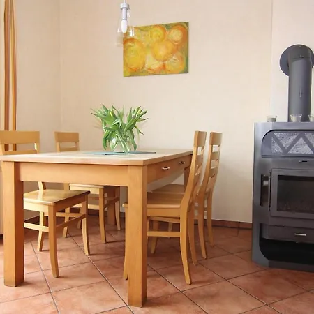 Hébergement de vacances Doppelhaushaelfte, Ostseebad Kühlungsborn